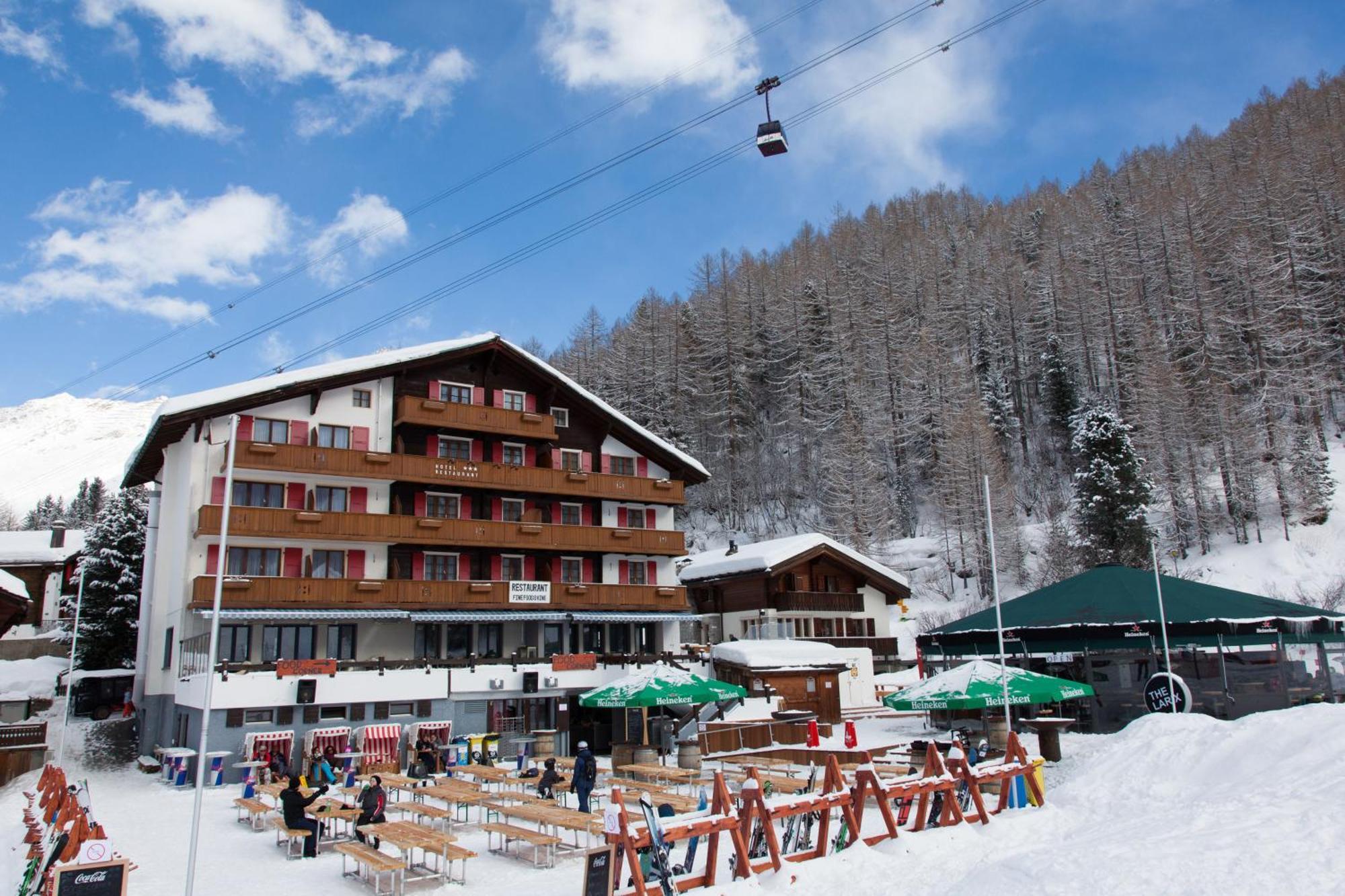 Hotel The Larix Ski-In Ski-Out Saas-Fee Exterior foto